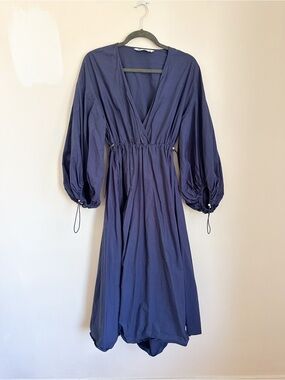 ⭐️3/$30⭐️ (bundle deal) Zara navy poplin midi parachute dress with drawstring